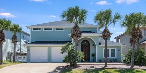 474 Bayside Drive