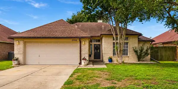 7709 Jim Wells Drive