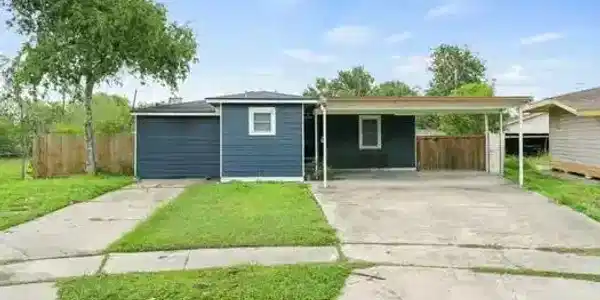 4714 Queen Drive