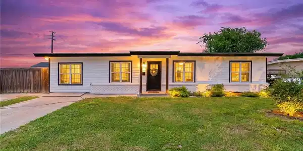 810 Adel Drive