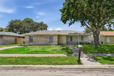 2113 Saint Charles Drive