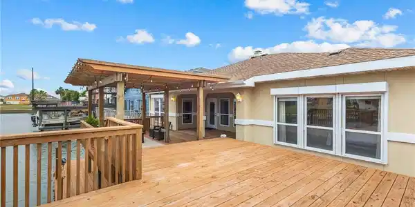 15210 Isla Pinta Court