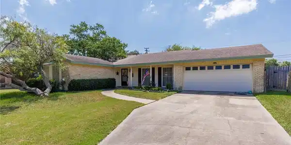 506 Fairfield Drive