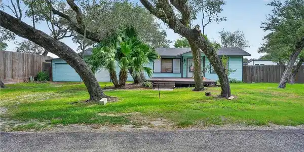 109 Palm Street