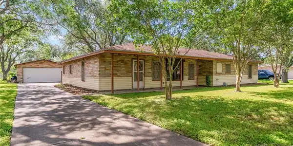 749 W Wildwood Drive