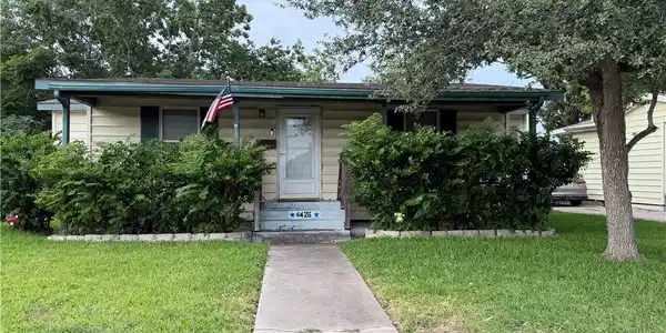 4426 Wesley Drive