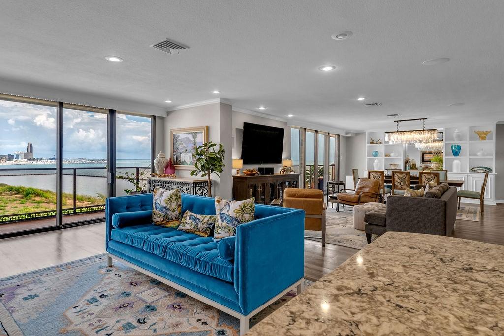 Image 2: Living Area