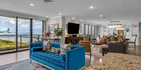 Image 2: Living Area