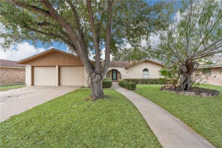 1819 Dolphin Drive