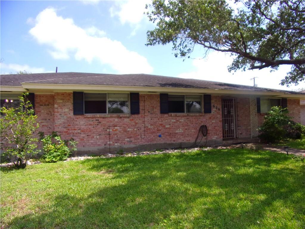 Image 1: Front of Home