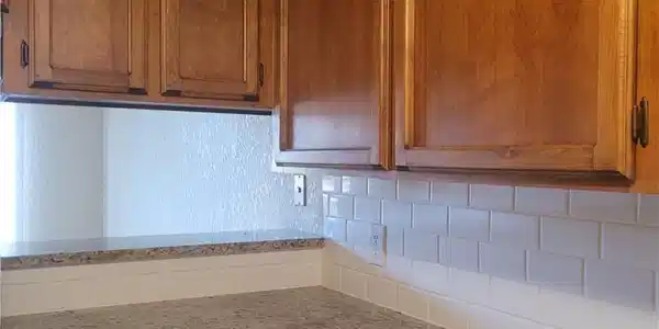 Image 4: kitchen cabinets with new granite