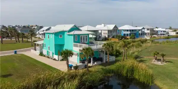 185 Beachwalk