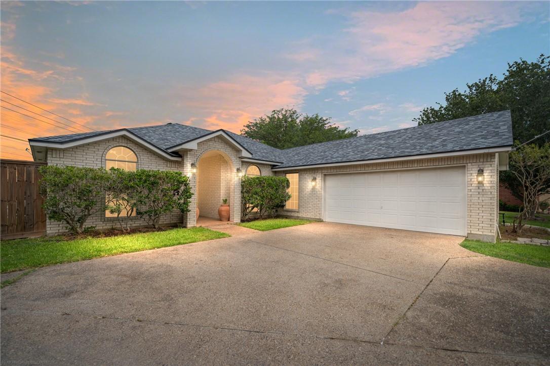 3834 Brockhampton Court, Corpus Christi, TX lhrmls02222305 Beach