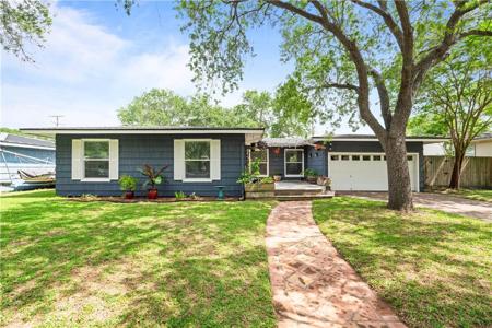 613 Grant Place