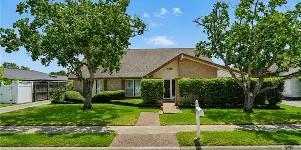 5445 Whitemarsh Drive