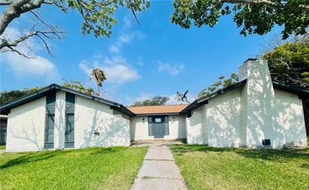 1515 Crestview Drive