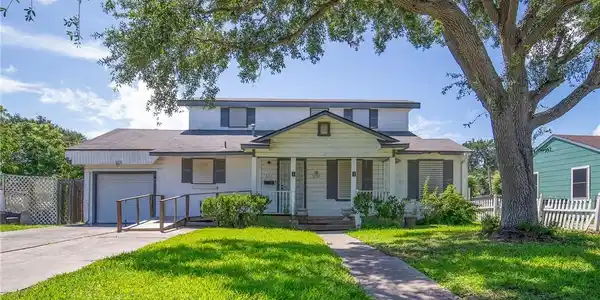 637 Robert Drive