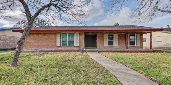 4313 Braggs Drive