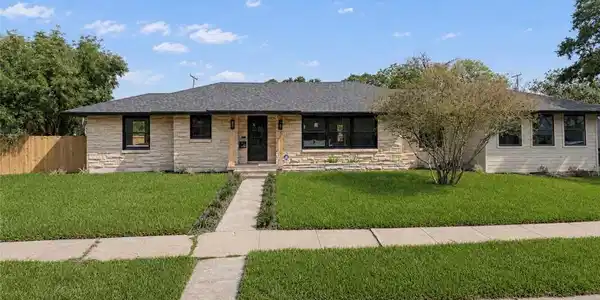 301 Pasadena Place