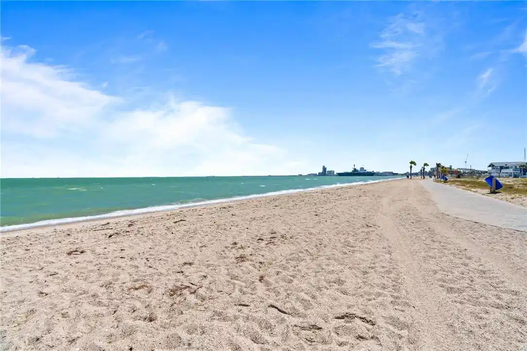 Image 1: Put the sand between your toes with a nice beach s