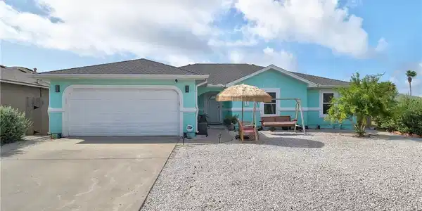 13913 Longboat Drive
