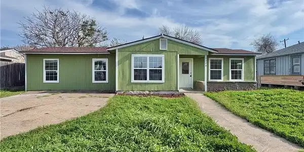 1324 Cambridge Drive