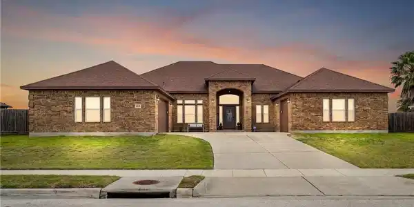 2034 Arash Drive