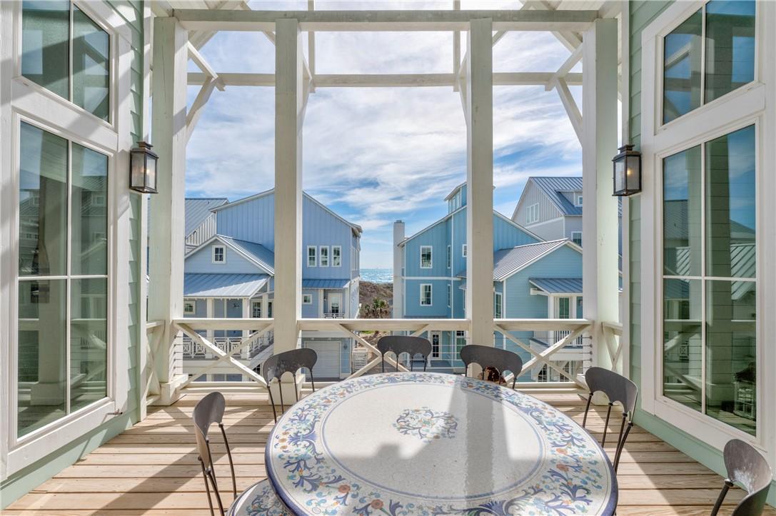 Image 4: Dining Porch with gulf views