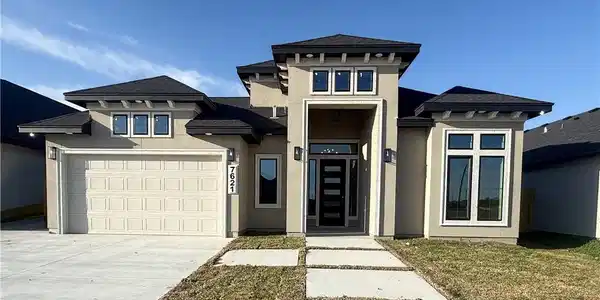 7621 Roman Drive