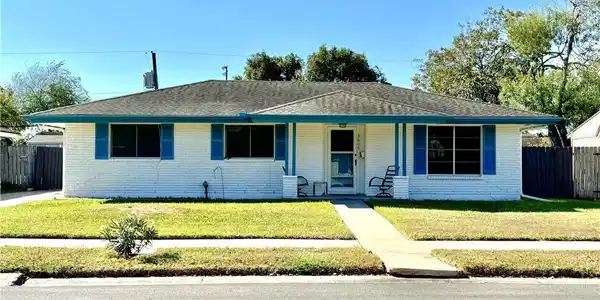 3609 Bentwood Ln