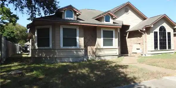 4506 Silver Hollow Drive