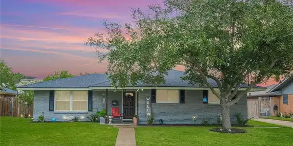 1062 Meadowbrook Drive