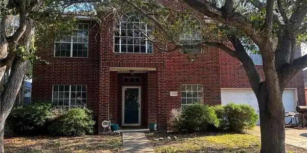 4902 Lake Livingston Drive