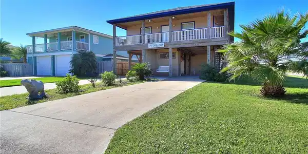 661 Sandpiper Circle