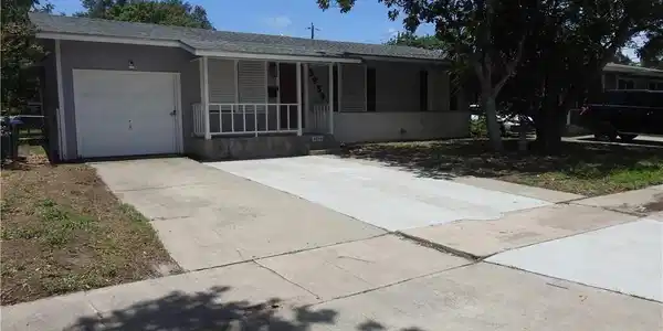 3934 Pyle Drive