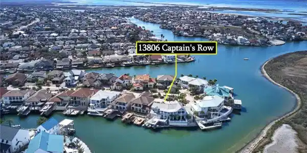 13806 Captains Row