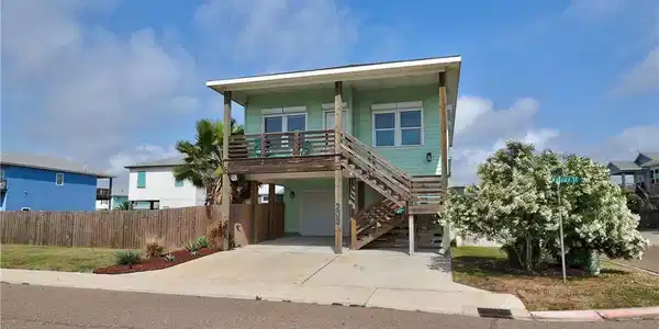 205 Port Arthur Street