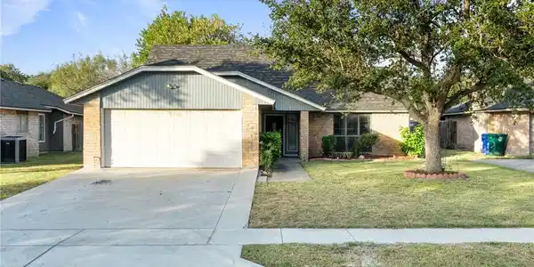 5318 Inverness Drive