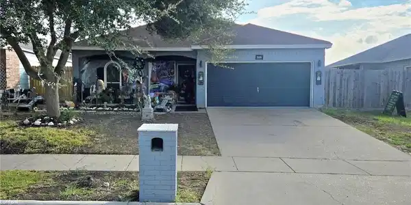3125 Dante Drive