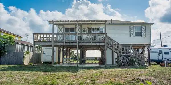 1437 N Ocean Drive