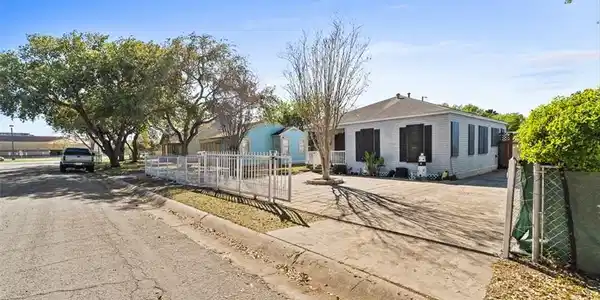 417 Fairmont Drive