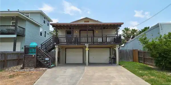 322 W Avenue A