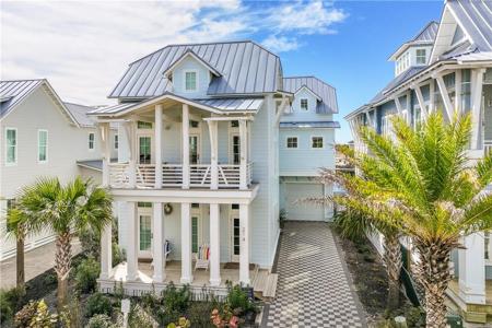 214 Lakeshore Street