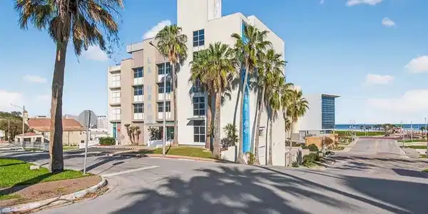 520 S Chaparral Street