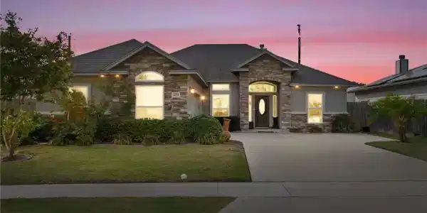 3025 Neches Drive