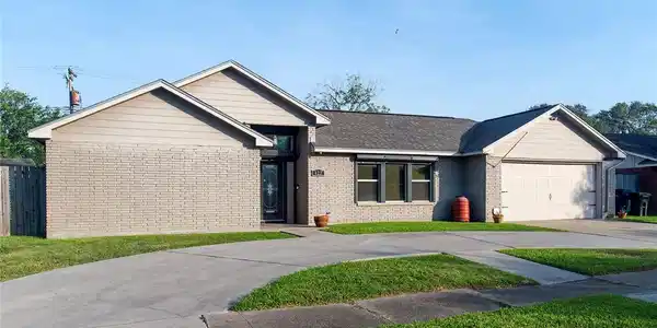 422 Poenisch Drive