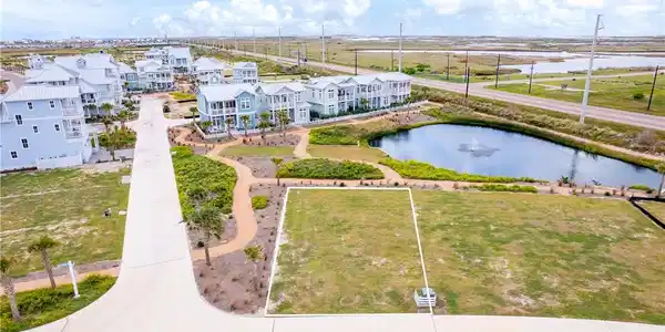 105 Lily Pond Lane
