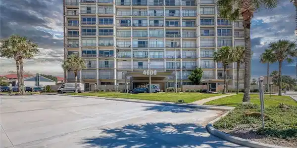 4600 Ocean Drive