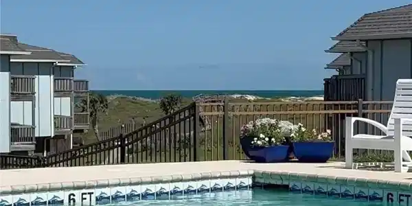 Image 2: Gorgeous Gulf Views from the pool.