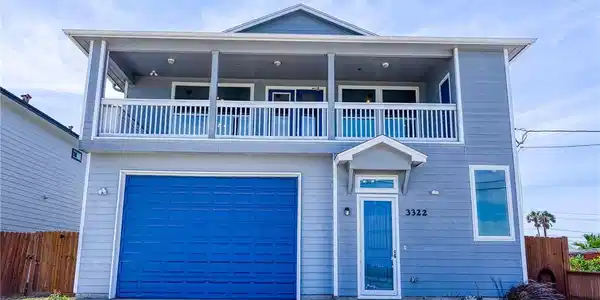 3322 Maui Drive